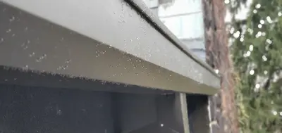 Commercial building project - Need: 400x400px commercial gutter system